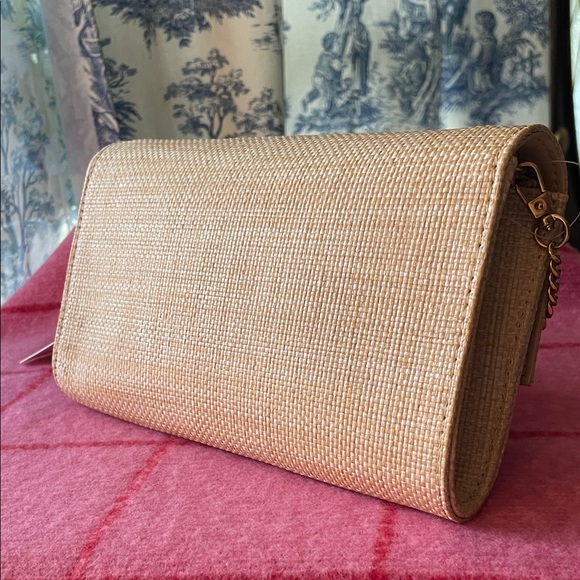 Ted Baker Beige Clutch with Gold Floral Clasp - Picture 5 of 13